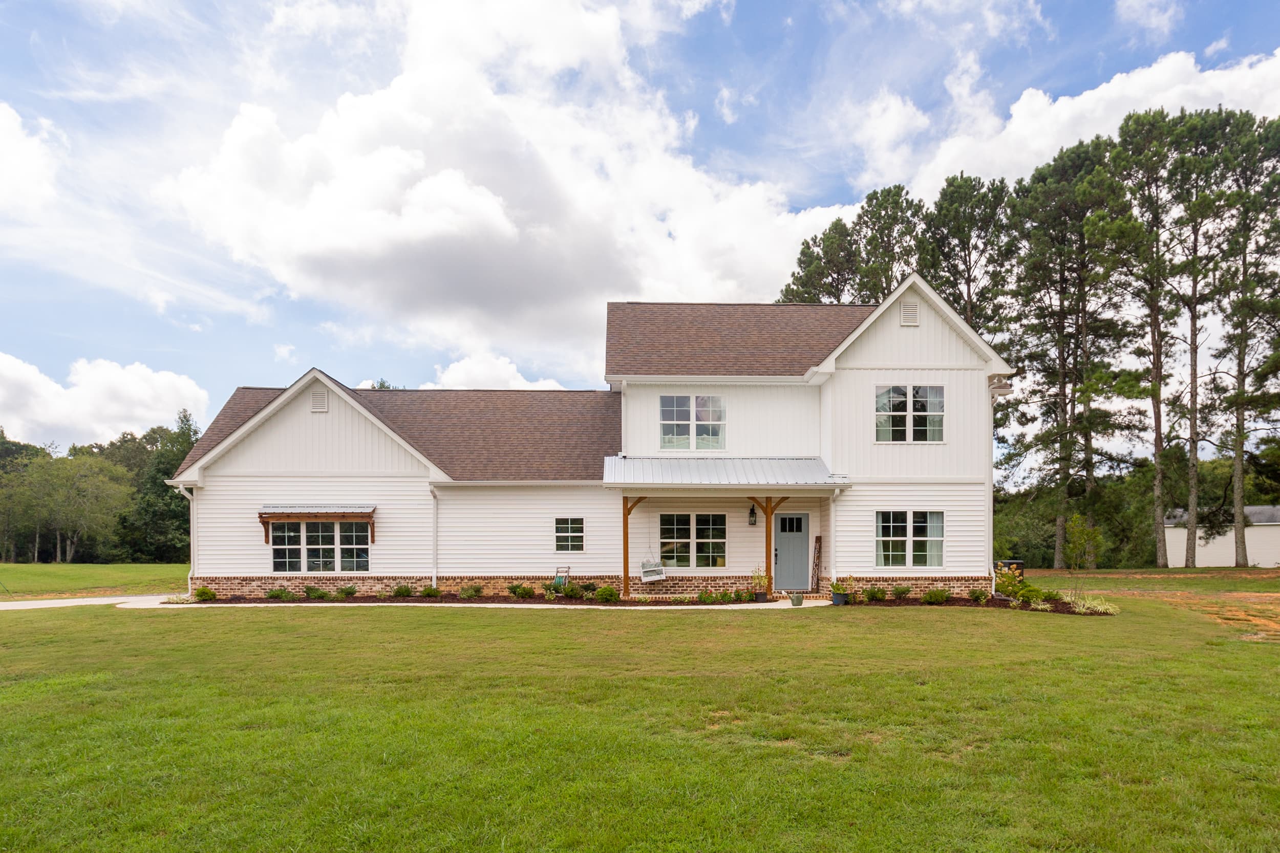 Custom Waterstone Homes residence on Advent Circle in Trussville, AL